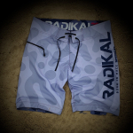 Bermuda Spirit Violet Radikal Racing Casual/baño - Imagen 5